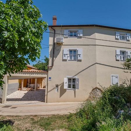Mediterranes Ferienhaus M. Terrasse Велі-Лошинь Екстер'єр фото